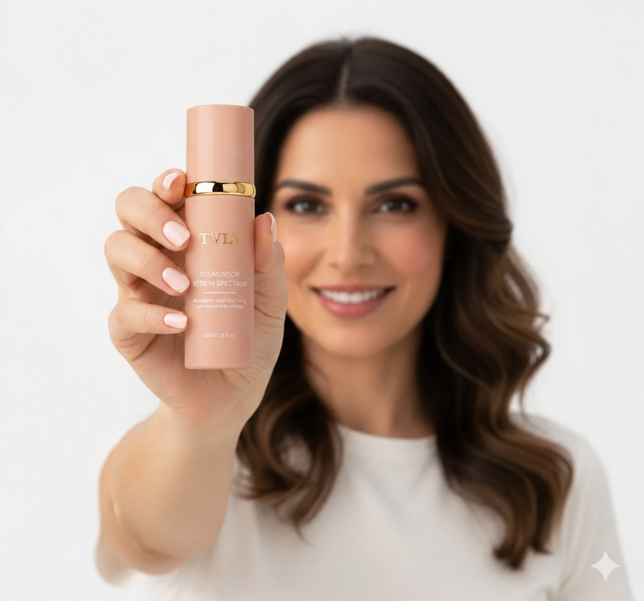 Pack TVLV Belleza Completo: 2 Maquillajes Antiedad TVLV que se Adaptan a tu Tono y Parches Antiojeras de Cafeína de Regalo